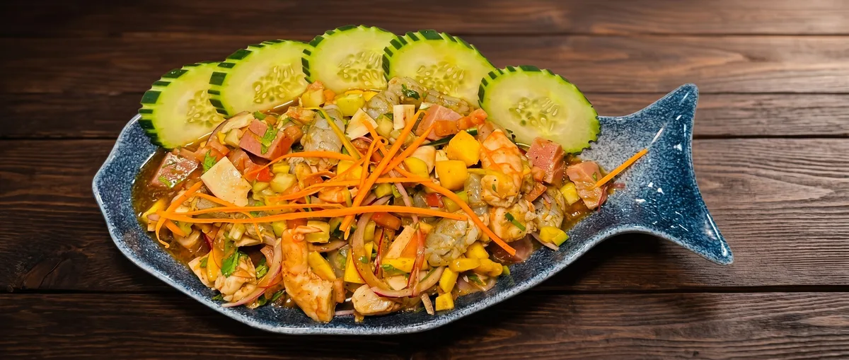 Aguachile en piedra